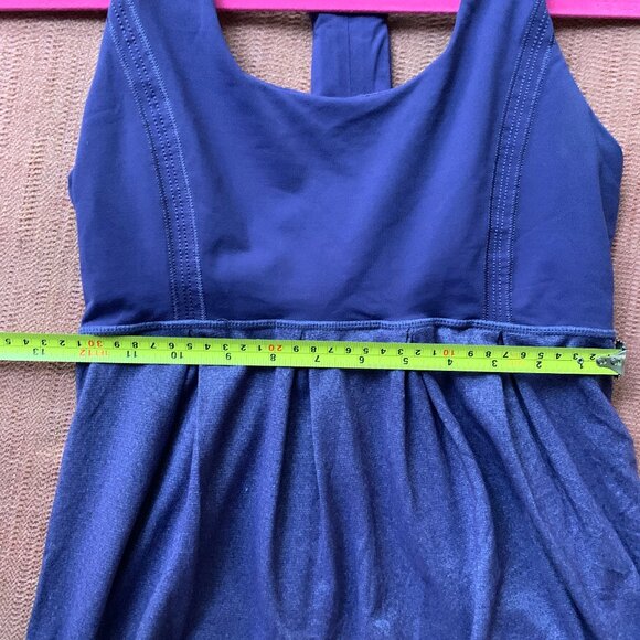 lululemon built-in bra tank - Picture 10 of 13